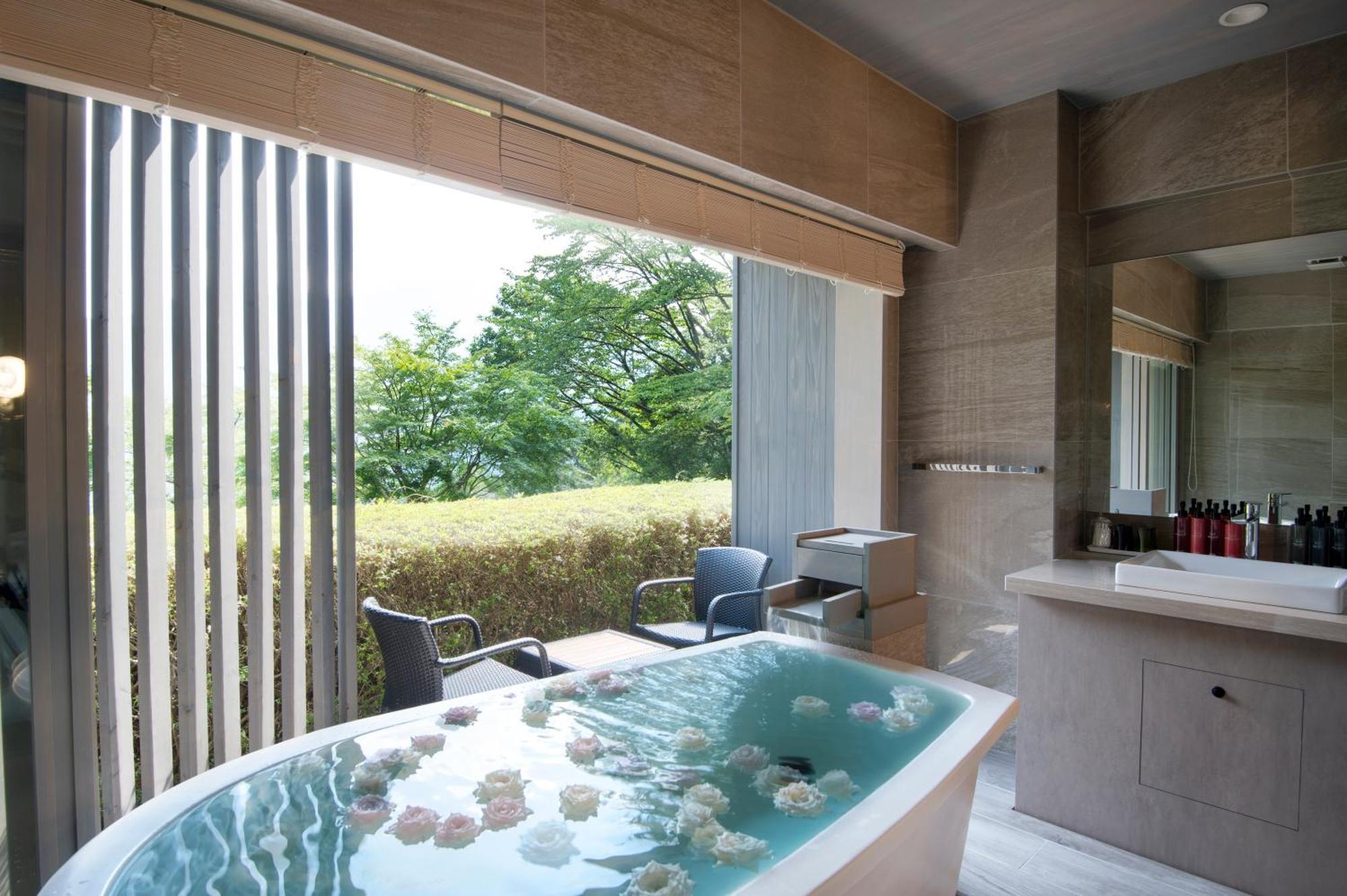 Hakone Elecasa Hotel And Spa Exterior photo